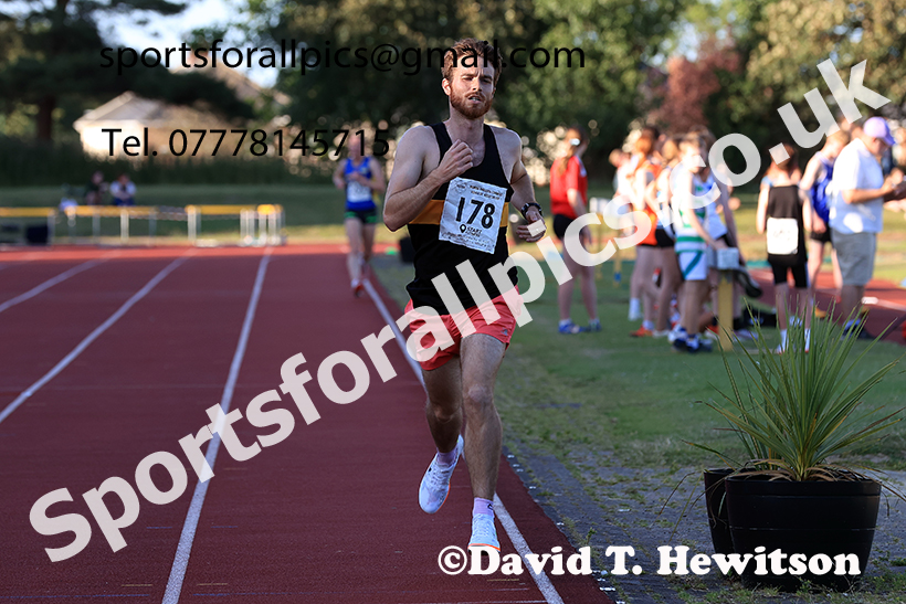 3000 metres, 2025 NEGP No 4, Monkton. Photo: David T. Hewitson/Sports for All Pics